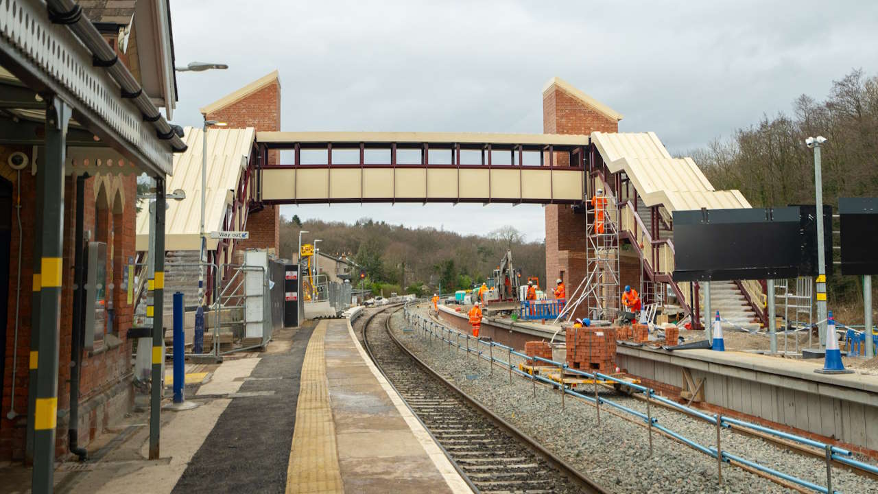 Dore & Totley Footbridge