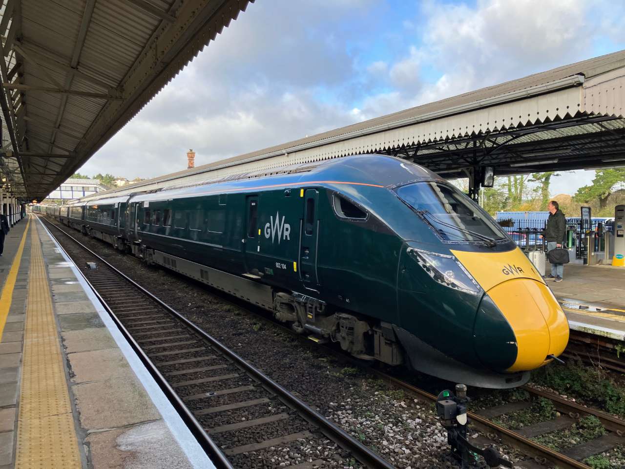 GWR train at Truro station