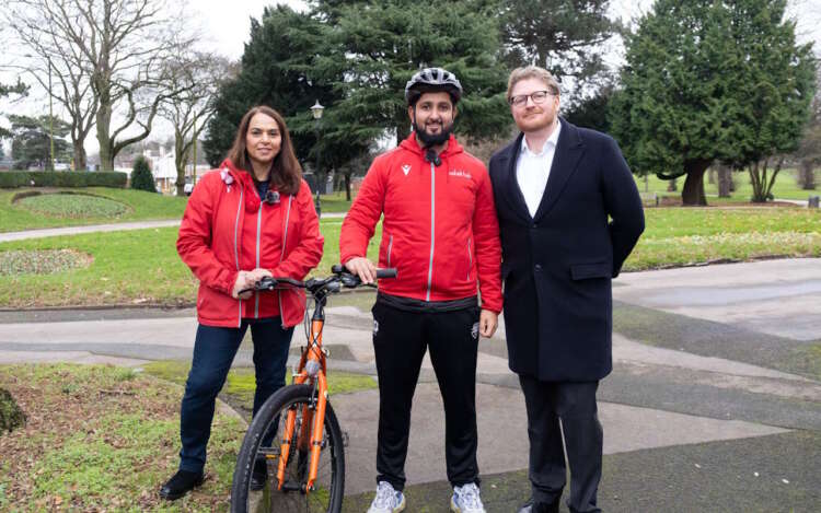 Naseem Ahktar (CEO, Saheli Hub), Usman Kahn (Men's Saheli Coordinator) & Luke Nipen (Community Engagement, HS2 Ltd).