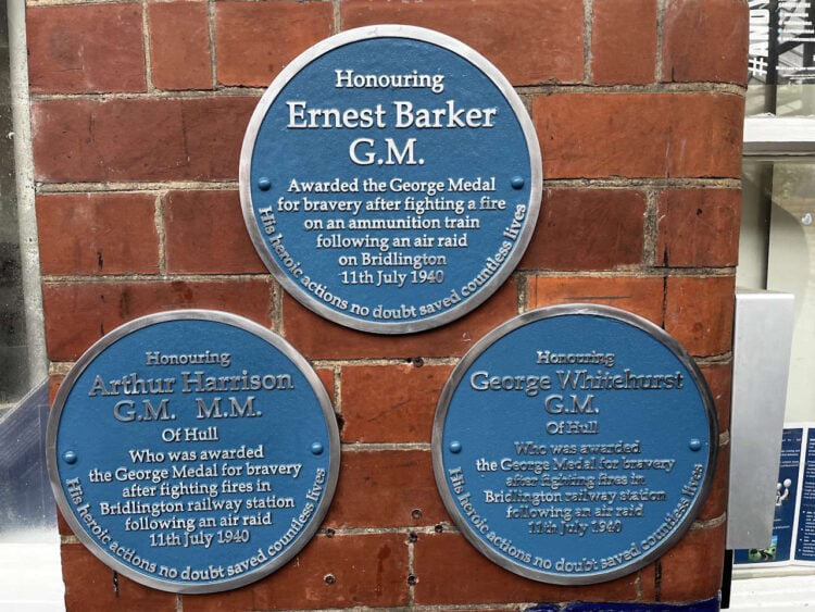 Blue plaques at Bridlington railway. // Credit: Northern station.