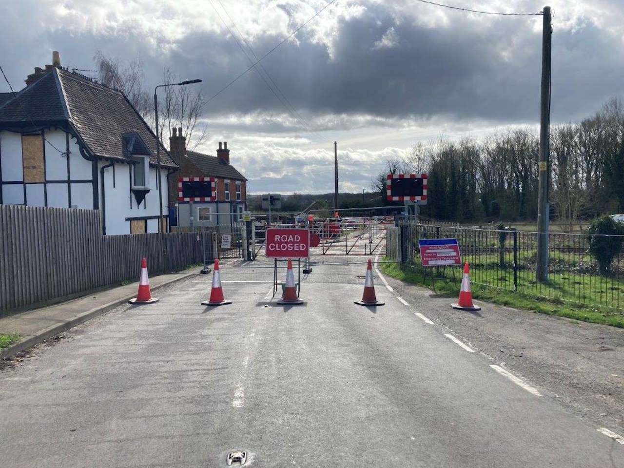 A5132 Hilton Level Crossing, road temporarily closed