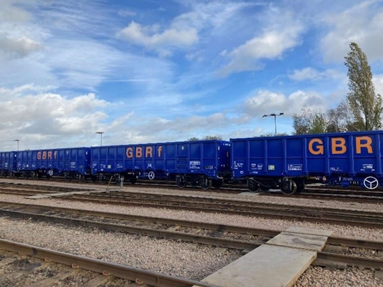 GB Railfreight places order for more box wagons