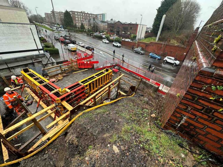 Anniesland lift tower space - Network Rail