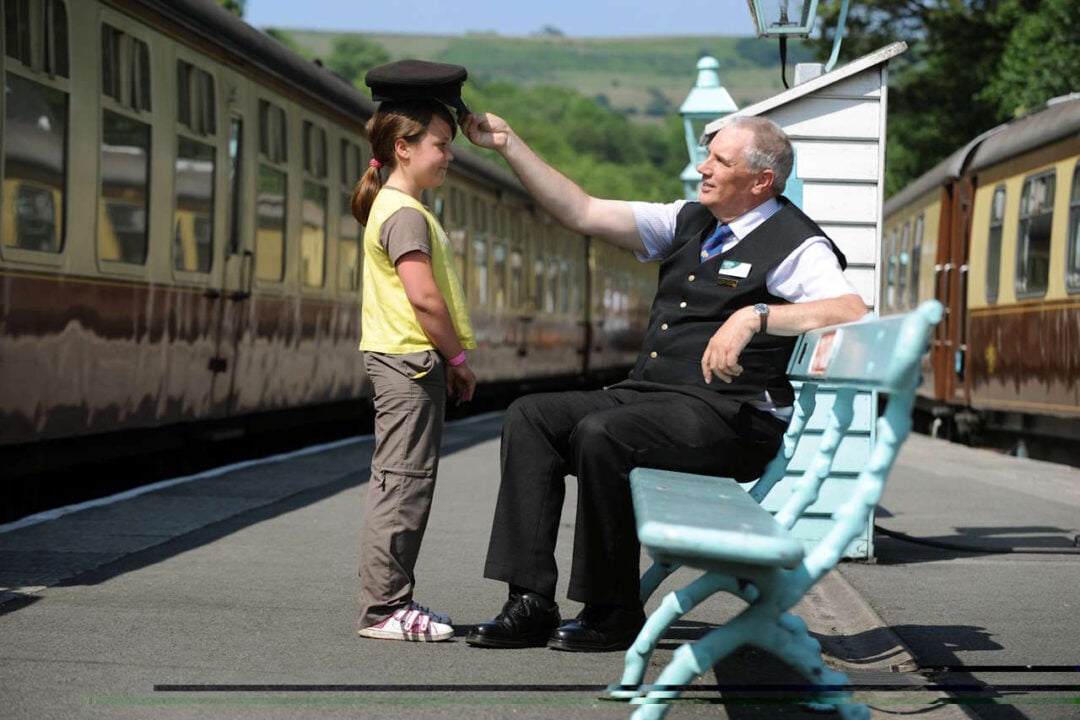 Young and old volunteers. // Credit: North Yorkshire Moors Railway