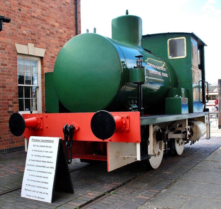 A fireless loco originally used at 
Gloucester's Castle Meads Power Station.