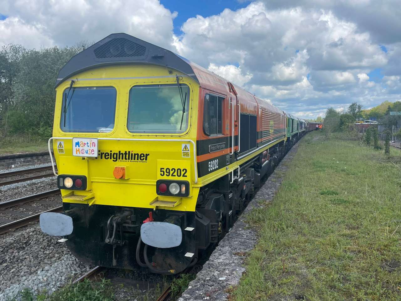 Freightliner 59202, 59101 and 59104 near Tiverton. // Credit: Kev Adlam