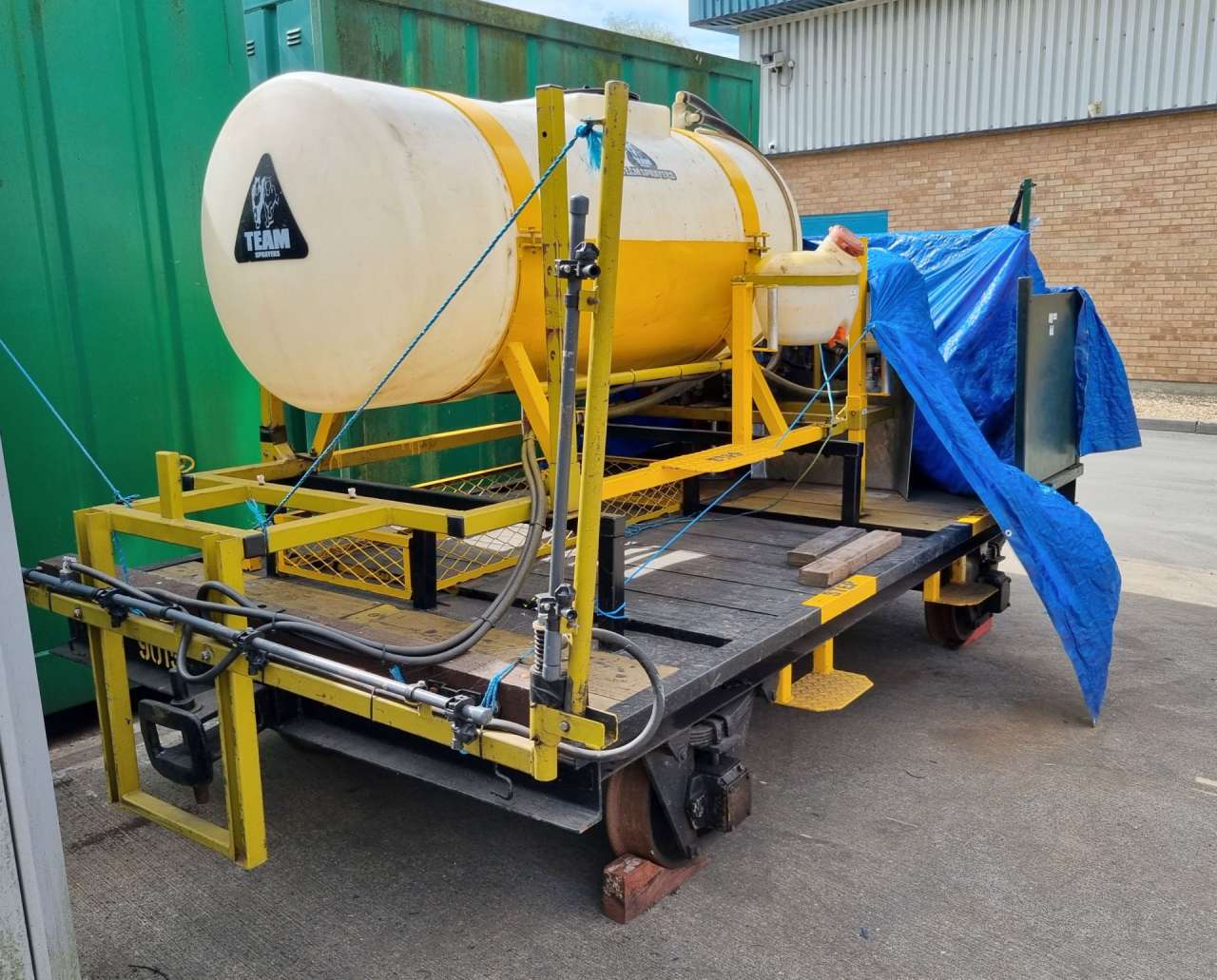 Kineton Weedkiller Trailer