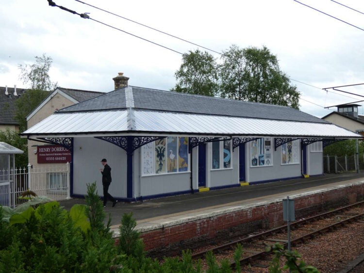 Lanark station with the new roof. // Credit: Network Rail