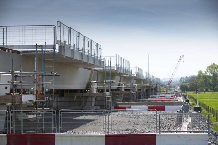 Thame Valley Viaduct under construction May 2024. // Credit: HS2