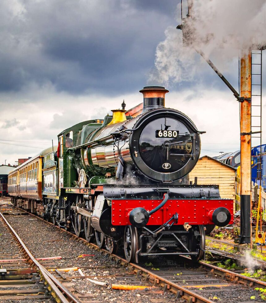 Steam loco 6880 Betton Grange set to visit Somerset heritage railway