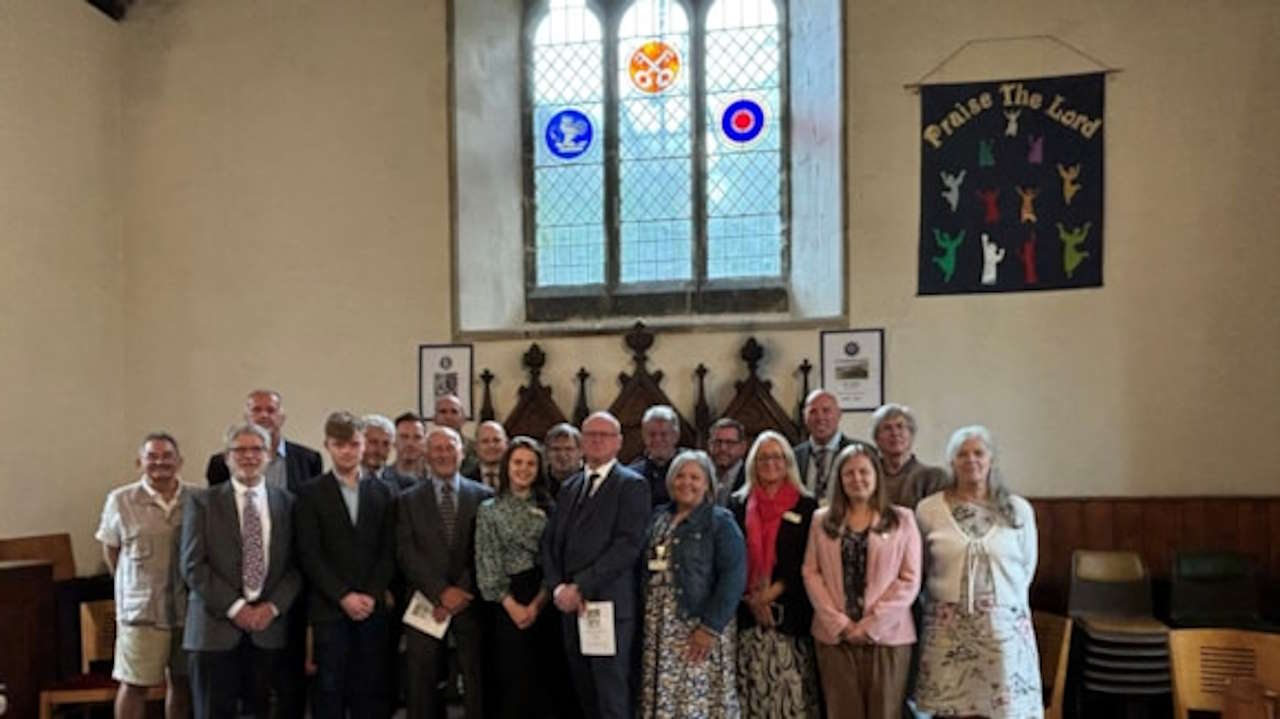 New Hixon Rail Disaster Church Window Unveiled In Staffordshire