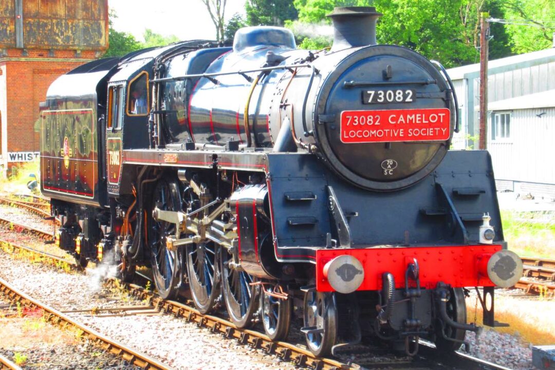 Camelot running into Platform 2 at Sheffield Park // Credit: Mark Wilson