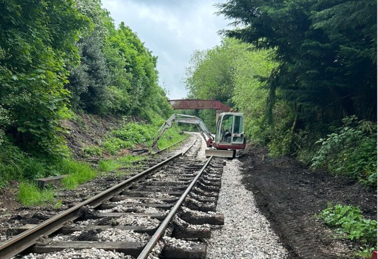 Reinstating track on the Ecclesbourne Valley Railway. // Credit: Ecclesbourne Valley Railway