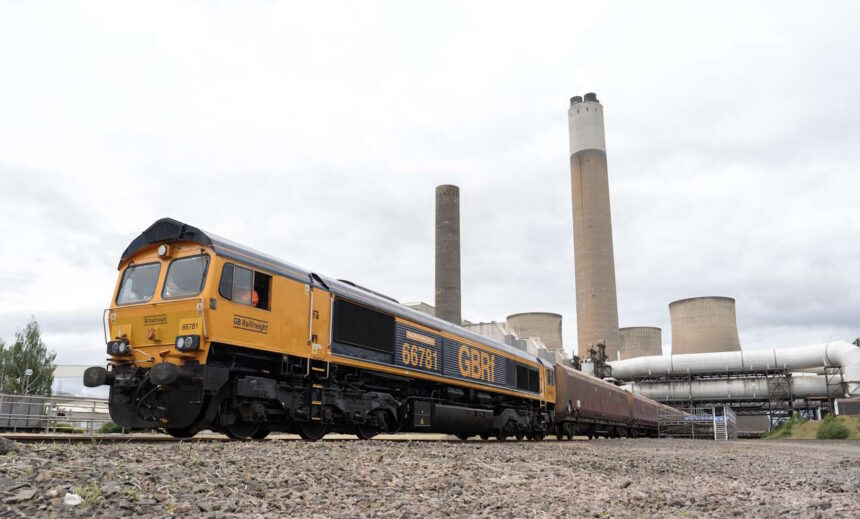 66781 waits to leave Ratcliffe Power Station