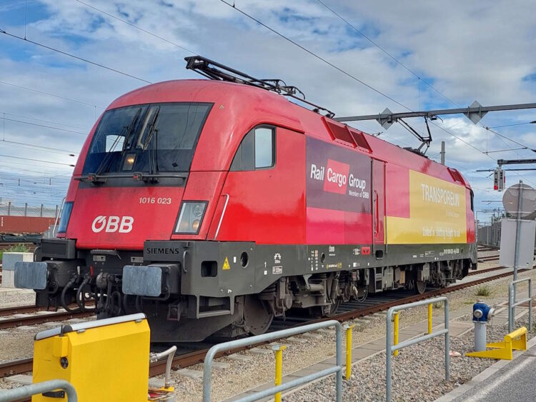 Picture of ÖBB Locomotive