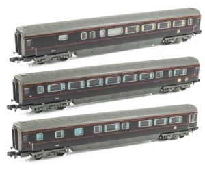 374-990X Graham Farish Royal Train Coach Pack A - KMRC