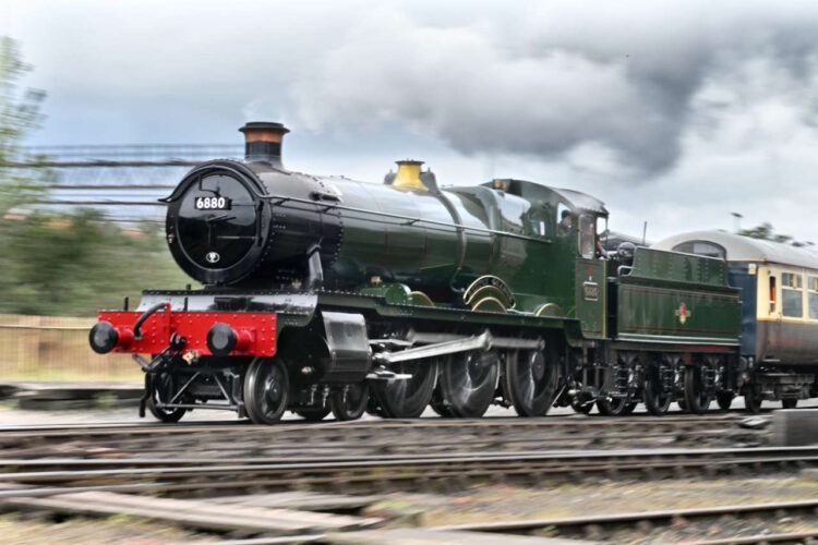 6880 Betton Grange at Tyseley. // Credit: Robin Coombes