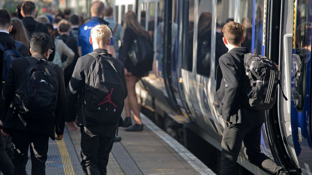 Secondary school students commuting to school. // Credit: Northern