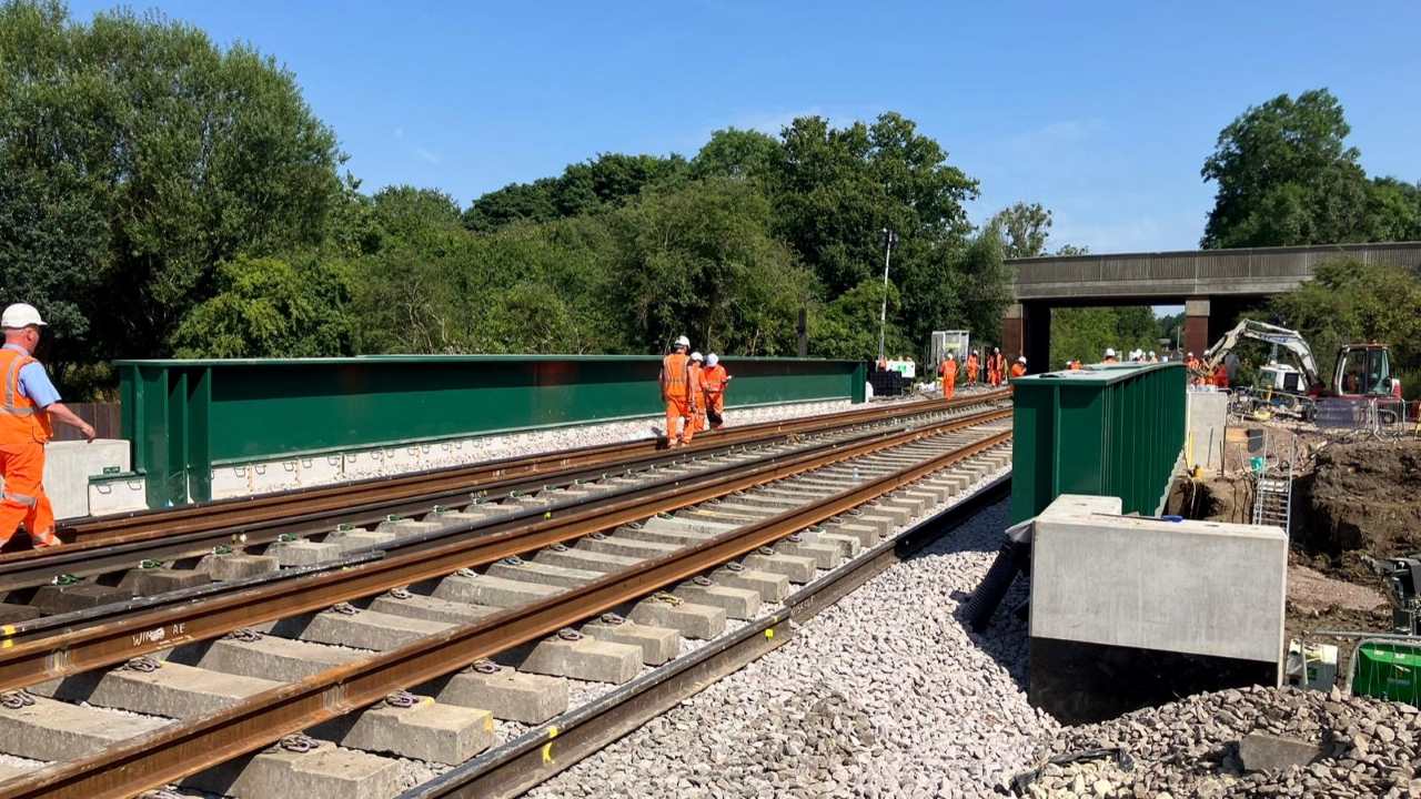 Kings Sutton bridge replacement - Network Rail