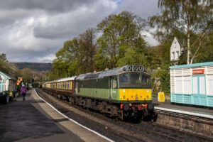 D7628 on the North Yorkshire Moors Railway. // Credit: Kenny Felstead