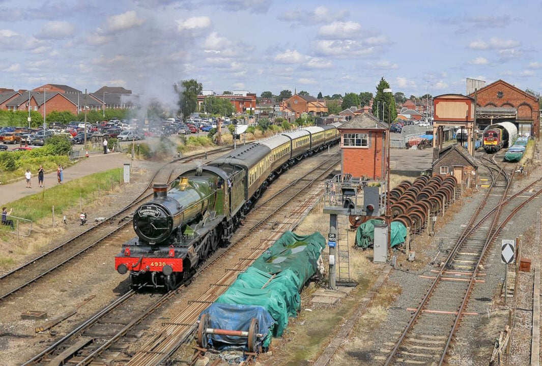 Recreation of Brian Troman's 1984 shot of the 'Kidderminster Venturer'. // Credit: Alan Corfield