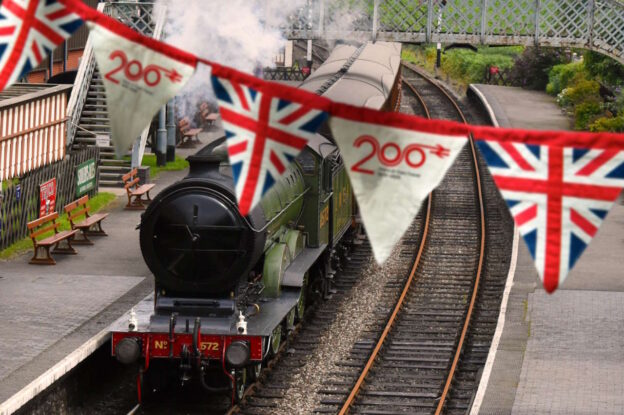 A heritage ralway sporting Railway 200 bunting. // Credit: Network Riail