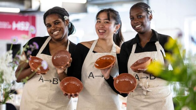 Young Potters create plates from clay excavated at Old Oak Common station - Community Lunch-2_cropped (1)