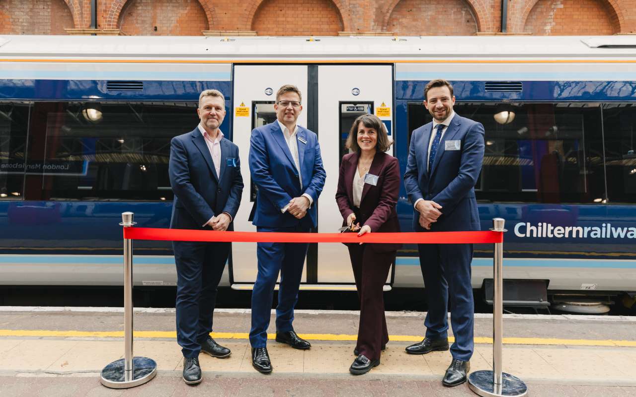 Chiltern unveils refurbished train