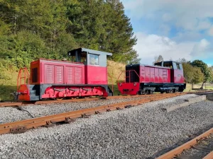 The two Brecon Mountain Railway diesels