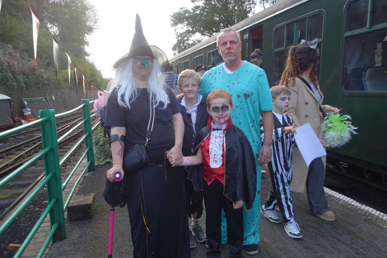 Halloween costumes at Midsomer Norton - Patrick Stevenson