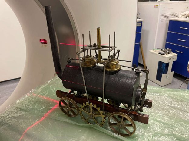 Model locomotive on the CT scanner. // Credit: Leeds Industrial Museum