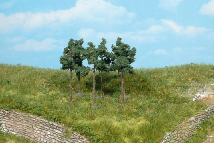 Scots Pine Trees. // Credit: The Model Tree Shop