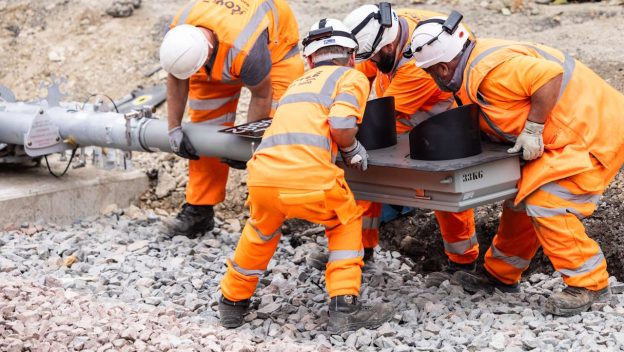 Work on the Trans-pennine Route Upgrade. // Credit: Network Rail