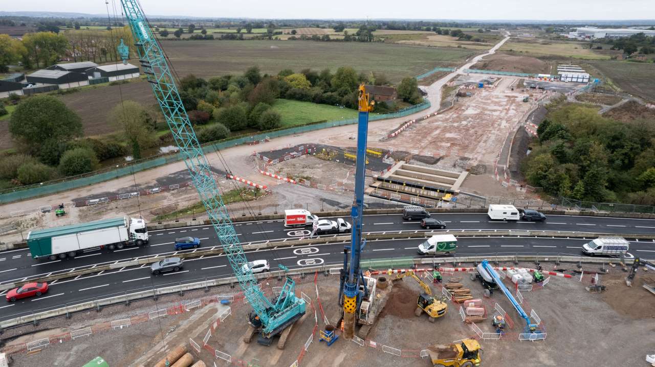 Piling works ready to begin on the Rykneld Bridge site, next to the busy A38