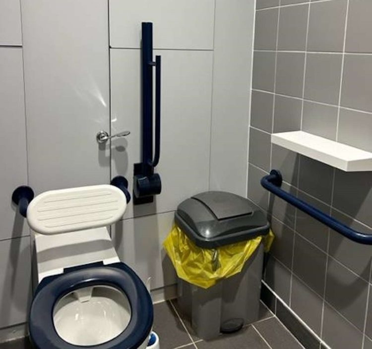 Stoma-friendly toilet. // Credit: TransPennine Express