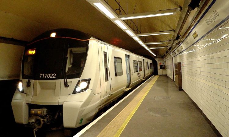 Great Northern digitally signalled train at Moorgate. // Credit: Govia Thameslink Railway