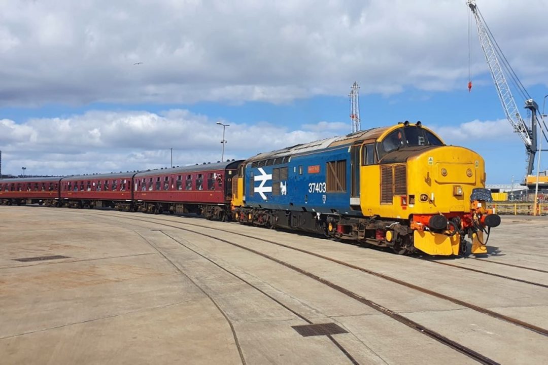 No.37403 'Isle of Mull' - Branch line Society