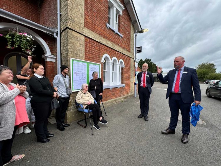 Robertsbridge MOM depot naming ceremony - Network Rail