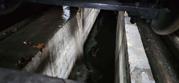 Water flooding the inspection pit. // Credit: Corris Railway