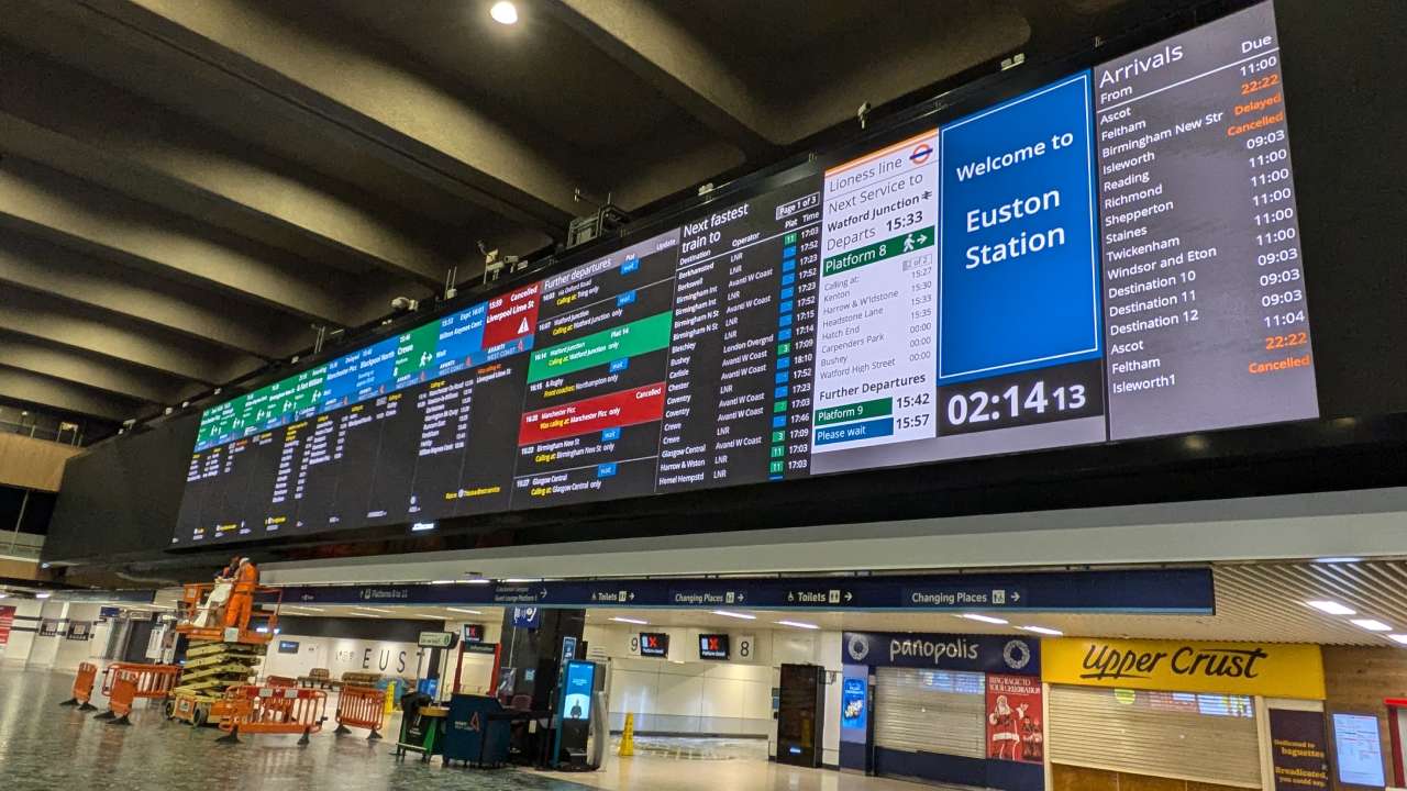 London Euston passenger information screen