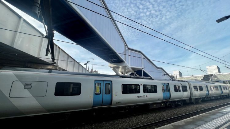 New footbridge at St Albans City - Thameslink