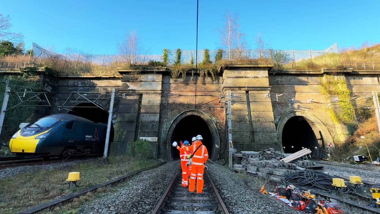 Avanti Train coming out of Northchurch Tunnel beside track renewal possession - Network Rail