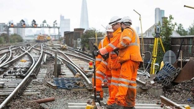 Work on Lewisham area resignalling. // Credit: Network Rail