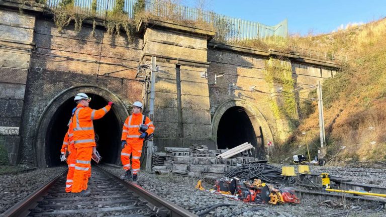 Standing outside Northchurch tunnel slow line south portals (1)