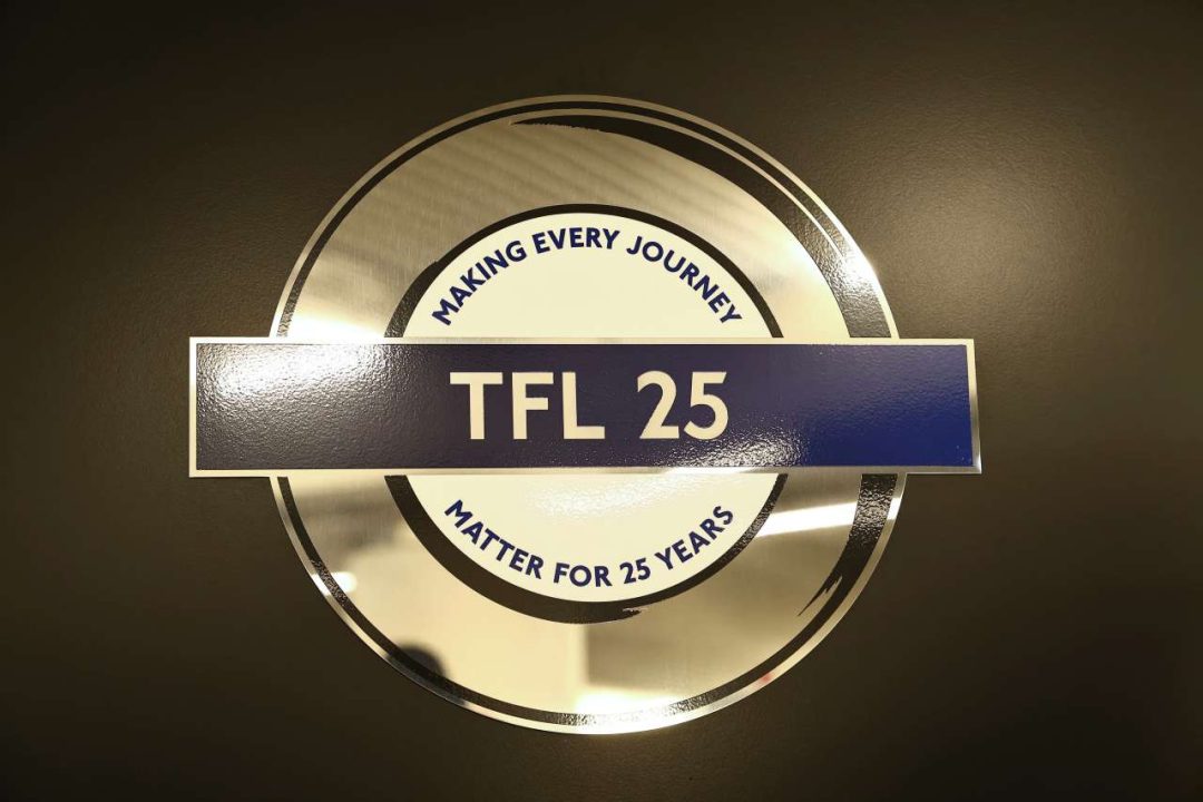 TfL 25 roundel